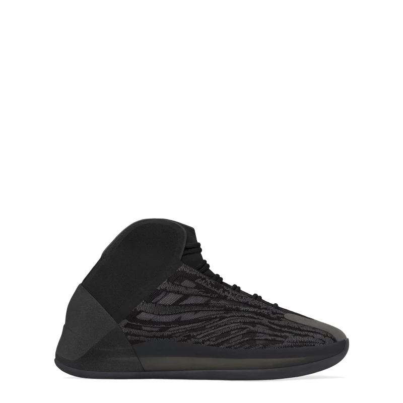 Image of Yeezy Sneakers - Black 3.5