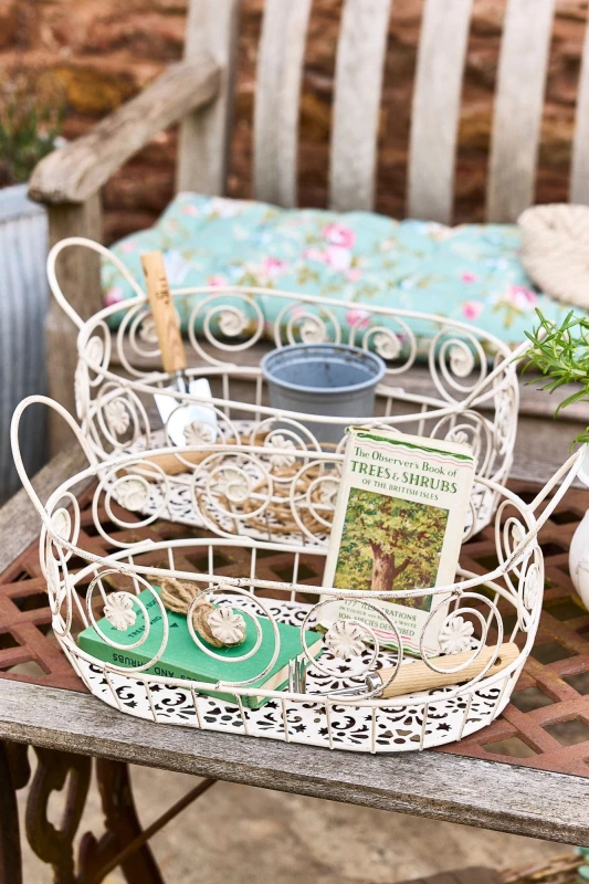 Image of Dibor Set of 2 Vintage Cream Indoor Outdoor Kitchen Storage Baskets in White Size: Large White Unisex L