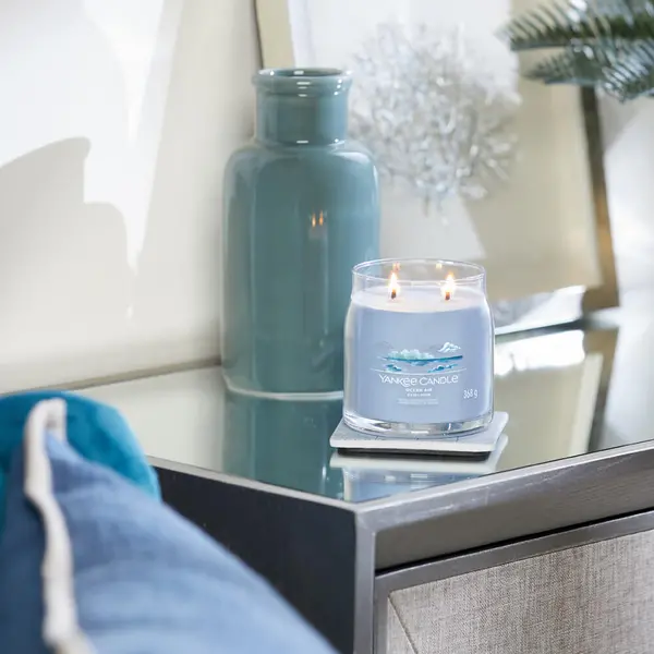 Image of Yankee Candle Ocean Air Scented Candle 368g