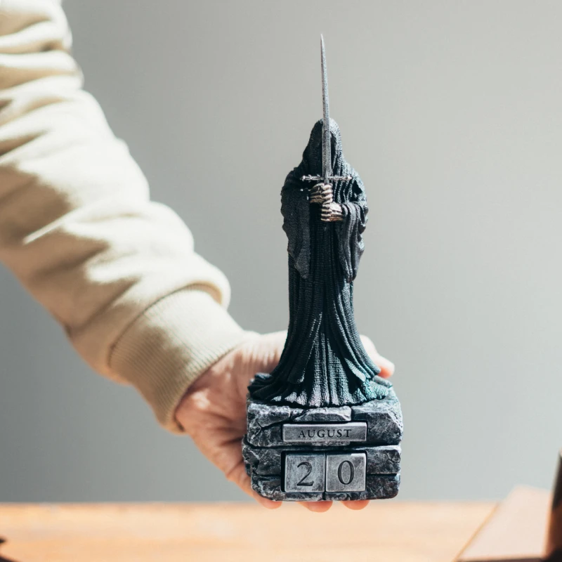 Image of The Lord Of The Rings 3D Perpetual Calendar