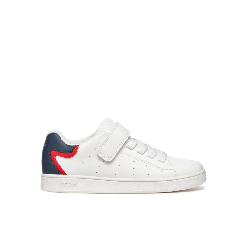 Image of Geox J ECLYPER BOY boys's Children's Shoes (Trainers) in White