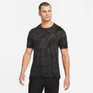 Image of Nike Rise 365 Top - Grey