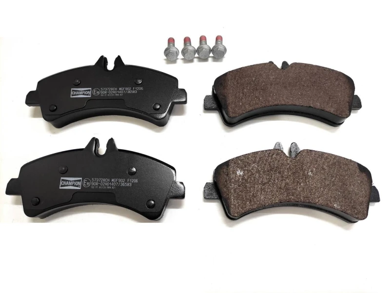 Image of Brake pad set CHAMPION 573728CH