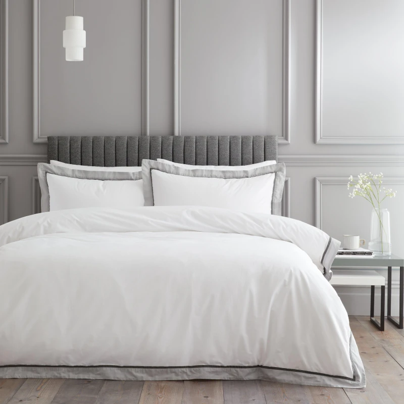 Image of Bianca Mayfair 200 Thread Count Cotton Duvet Cover Set - White White Superking