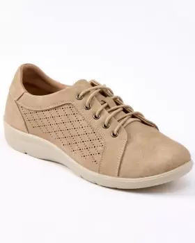 Cotton Traders Womens Soft Step Laser-Cut Lace-Up Shoes in Cream