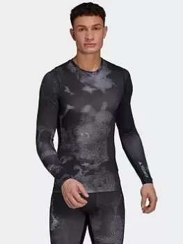 Image of adidas Techfit Allover Print Training Long-sleeve Top, Multi Size XL Men