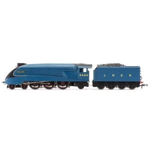 image of Hornby LNER A4 Class 4-6-2 4468 Mallard Era 3 Model Train