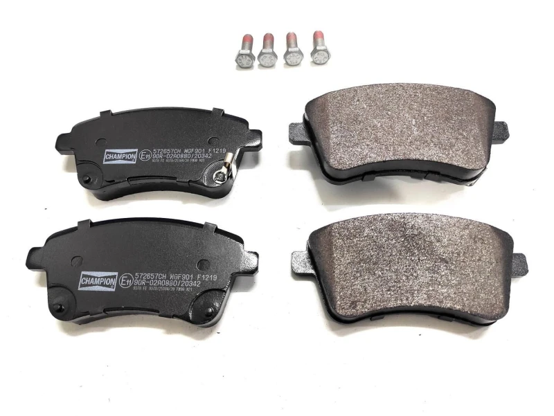 Image of Brake pad set CHAMPION 572657CH