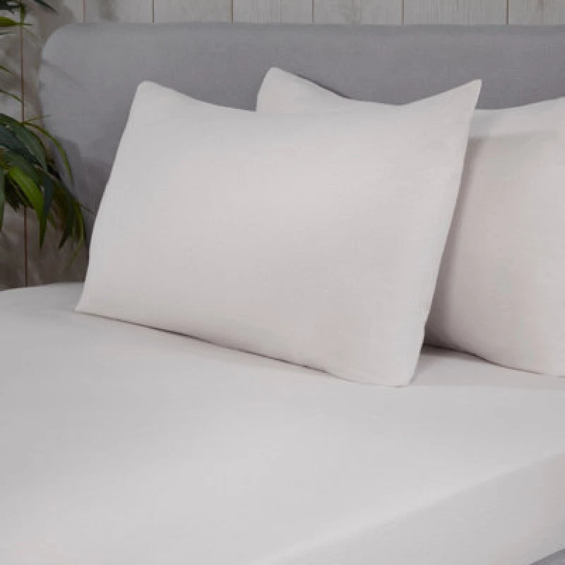 Image of Smart Living Smart Living Brushed Cotton Bed Linen Luxury Fitted Bedsheet or Pillowcase Non Iron in White Size: Single White Single Unisex 505624283