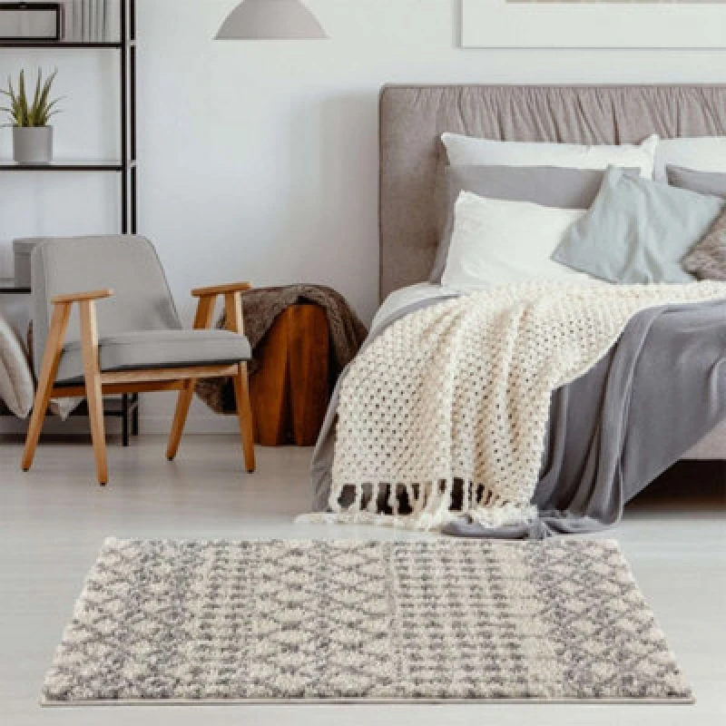 Image of THE RUGS Soft Moroccan Diamond Shaggy Rugs & Runners Ivory Grey Living Room Size: 80cm x 150cm Ivory Unisex 80cm x 150 cm