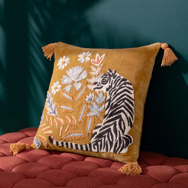 Image of White Tiger Cushion Gold / 50 x 50cm / Polyester Filled