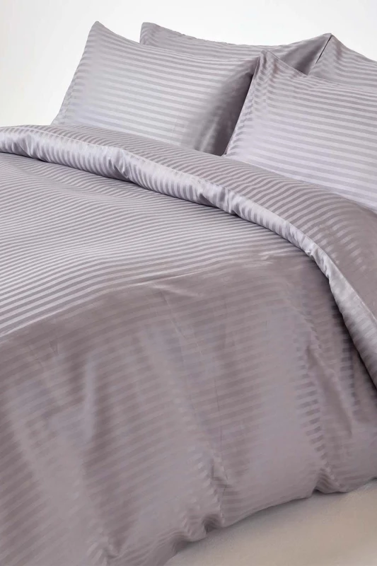 Image of Homescapes Egyptian Cotton Stripe Duvet Cover & Pillowcase 330 TC in Grey Size: Super King Grey Unisex Super King