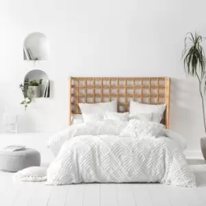 Image of Palm Springs Ogee Tufted Duvet Cover Set White