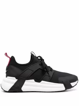 Image of MONCLER Lunarove Low Top Sneakers Black