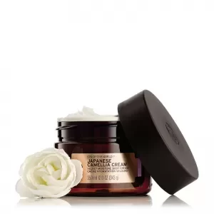 Image of The Body Shop Spa Of The World Japanese Camellia Cream Velvet Moisture Body Cream