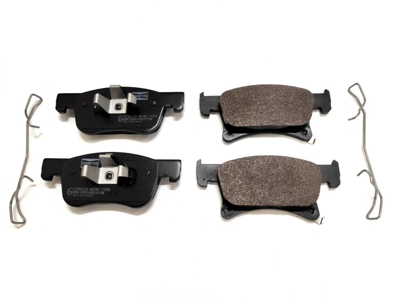 Image of Brake pad set CHAMPION 573657CH
