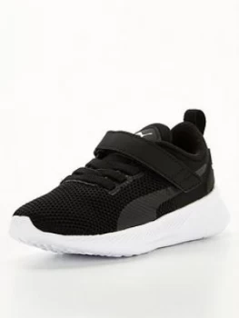 image of Puma Flyer Runner Childrens Trainers - Black/White, Size 11