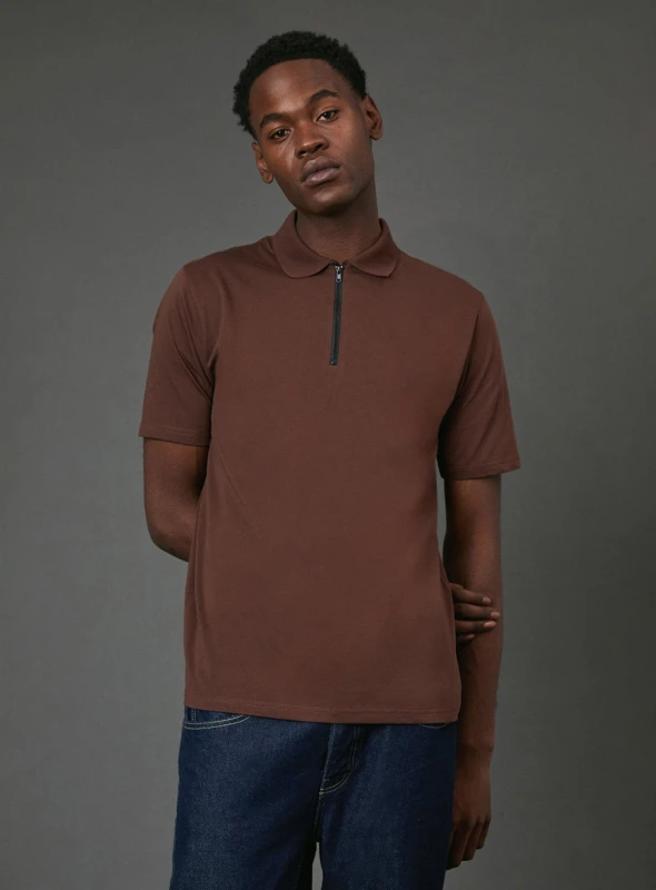 Image of Burton BURTON Chocolate Zip Neck Polo Shirt S