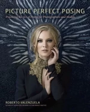 Image of Picture perfect posing by Roberto Valenzuela
