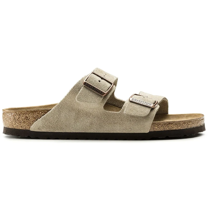 Image of Birkenstock Leather sandals Birkenstock Arizona Suede Beige Unisex 40 Etroit 51463