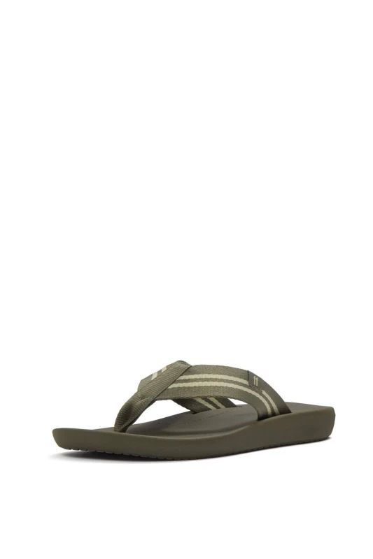 Image of FitFlop Mens iQushion Flip-Flops in Dark Olive Size: 12 Dark Olive Male 12