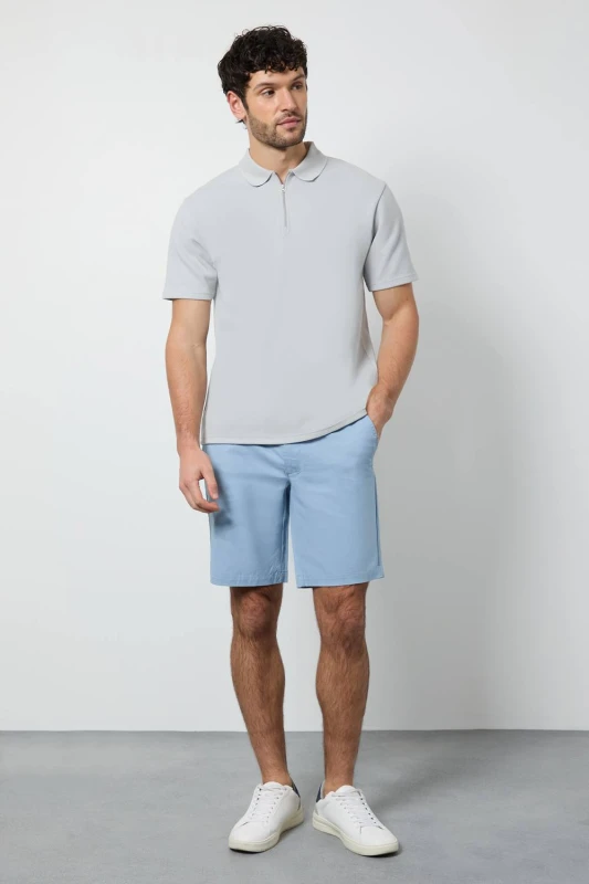Image of Burton Burton Men Light Blue Classic Chino Shorts Size: 38 Light Blue 38 Male 5045773369966