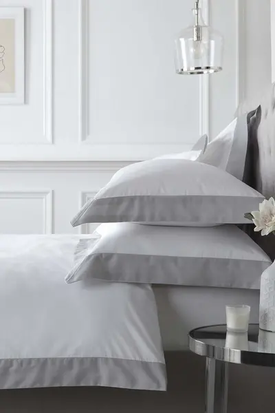 Image of Appletree 'Oxford Edge' 100% Cotton Duvet Cover Set White