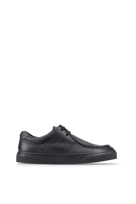 Image of Base London Base London Men Dalston Wallabe in Black Size: 8 Black 8 Male 5063294193440