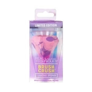 Image of Real Techniques - Brush Crush V1 Sm Diamond Sponge