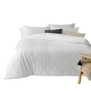 Image of The Linen Yard Tufted Christmas Tree Duvet Cover Set (Single) (White)