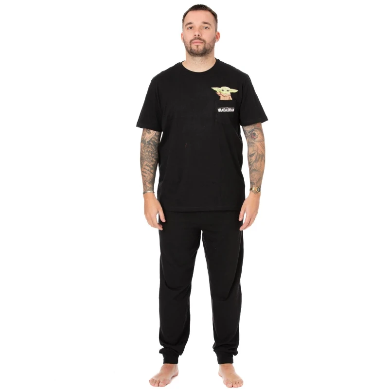Image of Star Wars Star Wars Men Short Sleeve Long Leg Pyjama Set in Black Size: Small Black S Male 5060977376145