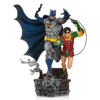 Image of Iron Studios DC Comics Deluxe Art Scale Statue 1/10 Batman & Robin by Ivan Reis 25 cm