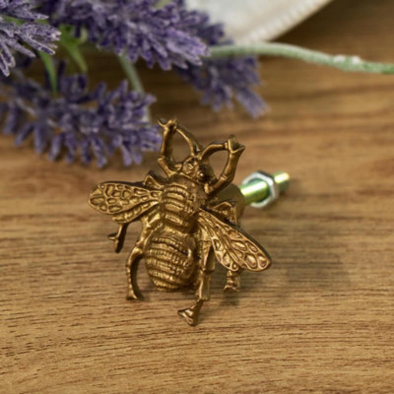 Image of Melody Maison Bumblebee Drawer Knob 5.5cm X 5.5cm Gold