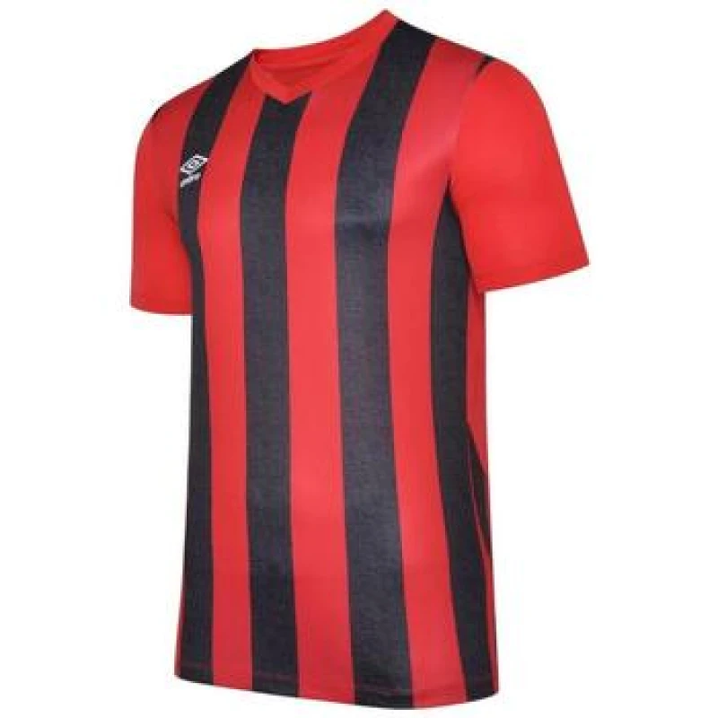 Image of Umbro UO2436 girls's Children's T shirt in Black