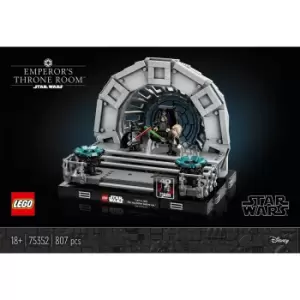 image of LEGO Star Wars: Emperor's Throne Room Buildable set (75352)