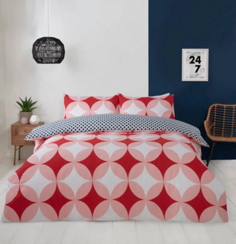Image of Rapport Home Geo Polycotton Duvet Cover Set With Pillowcase in Red Size: King Red Unisex King