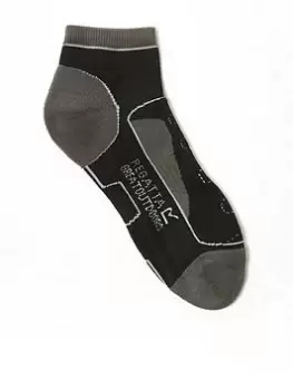 image of Regatta Samaris Trail Socks - Black, Size 6-8, Men