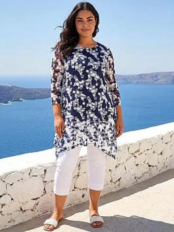 Image of Roman Womens Curve Floral Lace Tunic Top in Navy Size: 22-24 Navy Female 22-24