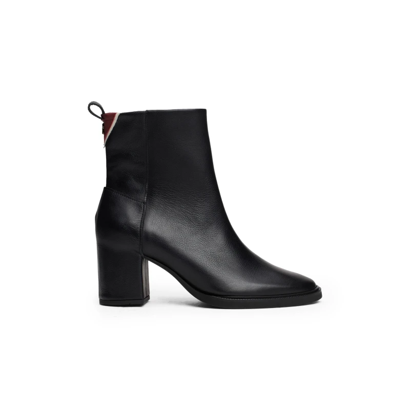 Image of Tommy Hilfiger ANKLE BOOT MID WRAPPED LTHR HEEL Black female 3.5 (36)