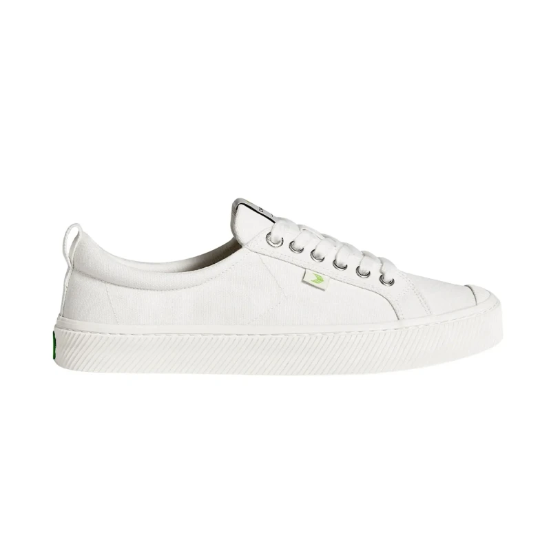Image of Cariuma Trainers Cariuma OCA Canvas Blanc Unisex 38