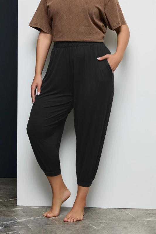 Image of Yours Womens Harem Joggers in Black Size: 22-24 Black Female 22-24