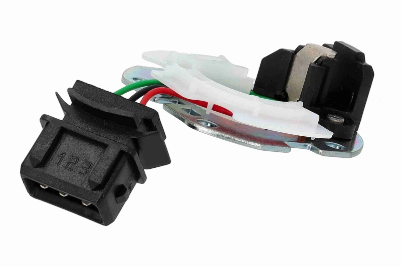 Image of VEMO V52-72-0010 Sensors Sensor,ignition pulse (834)