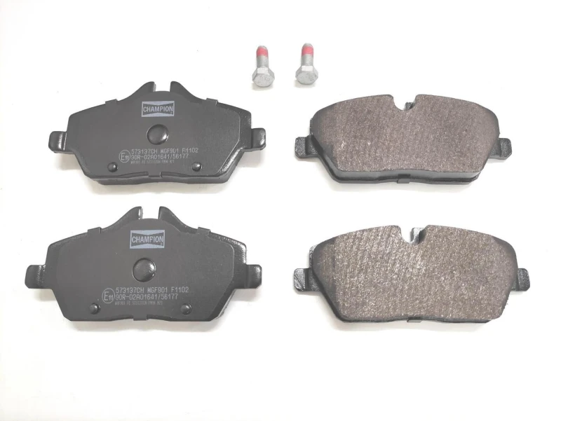Image of Brake pad set CHAMPION 573137CH