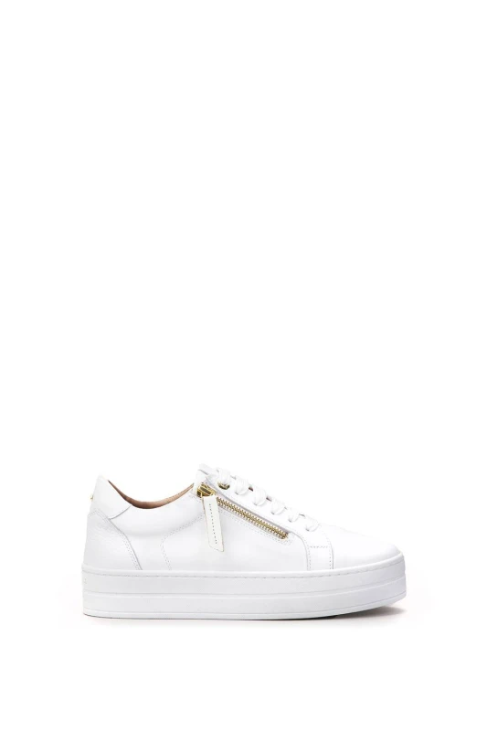 Image of Moda In Pelle Womens Abbee' Leather Trainers in White Size: 7 White Female 7