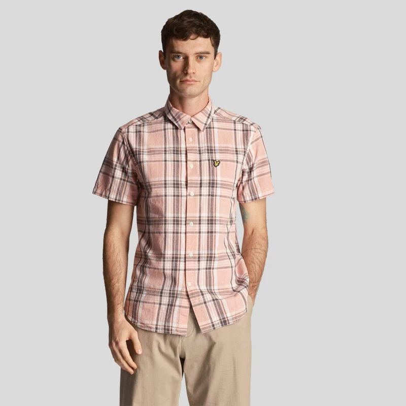 Image of Lyle and Scott Linen Check Short Sleeve Shirt Pink male XS