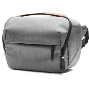 image of Peak Design Everyday Sling 5L Ash