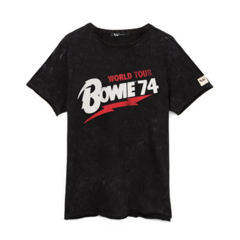 Image of David Bowie David Bowie Men Short Sleeved T-Shirt in Black Size: Small Black S Male 5056210189078