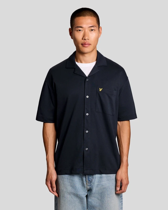 Image of Lyle & Scott Mens Short Sleeve Revere Collar Shirt in Navy