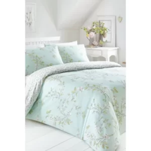 image of Yasmina Reversible Duvet Set