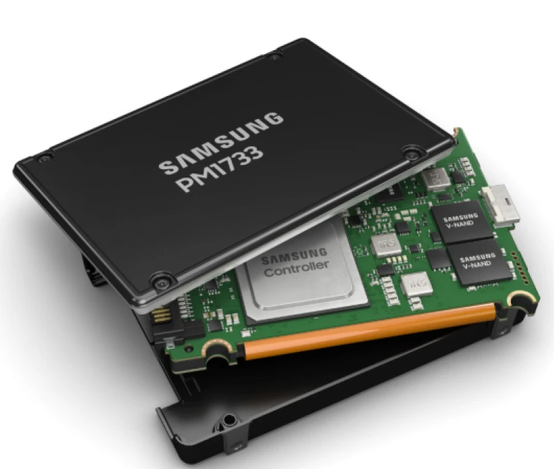 Image of Samsung PM1733 1.92TB 2.5" 1920 GB PCI Express 4.0 V-NAND NVMe